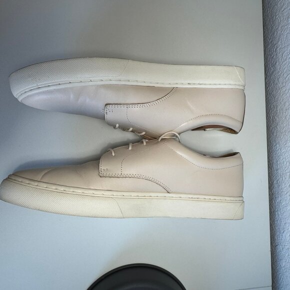 Nisolo Everyday Low Top Sneaker in Bone White, size 10 - Picture 4 of 5